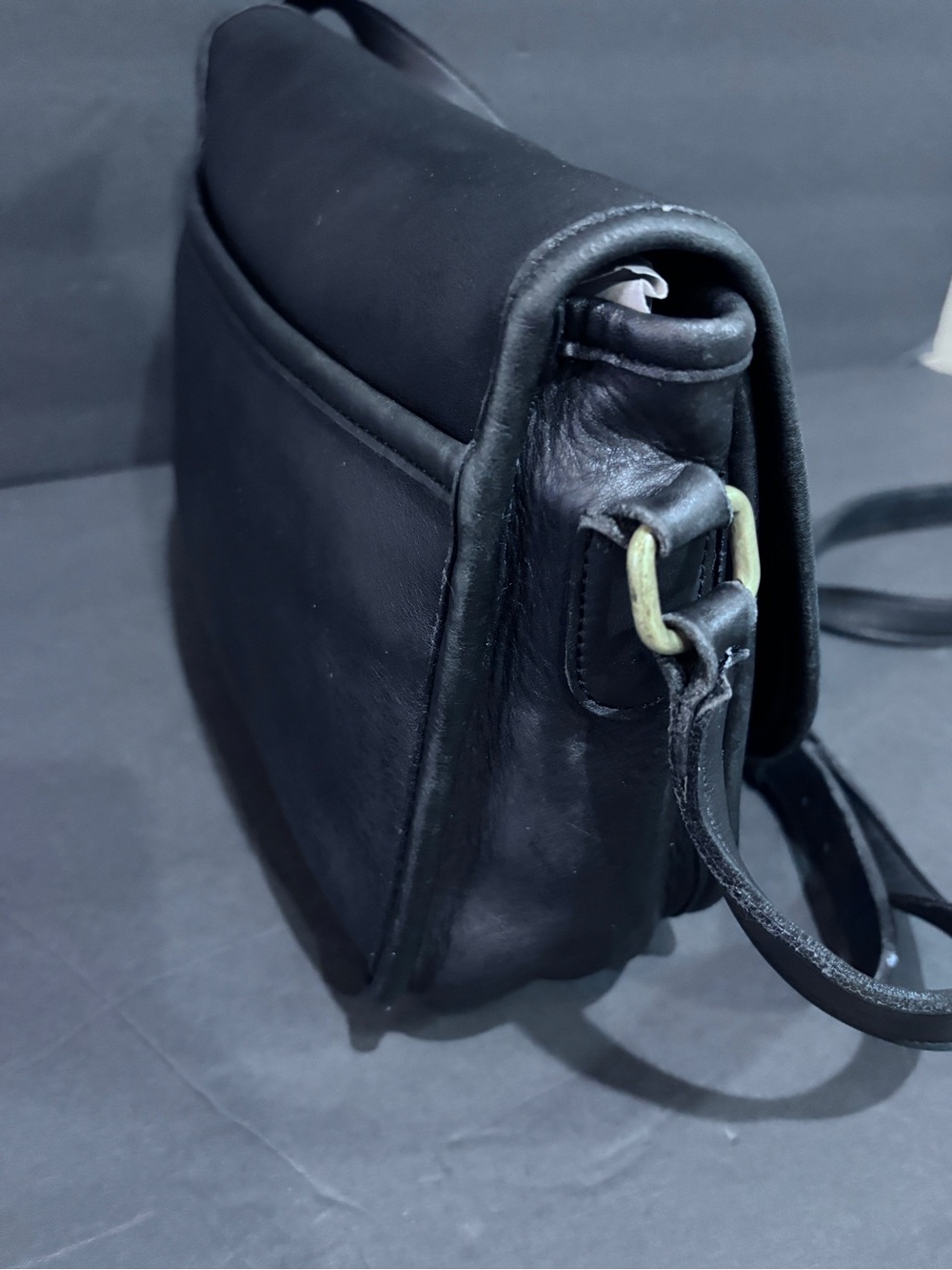 VTG Coach Classic Black Leather City Bag Crossbody Purse Brass 9790 - Picture 11 of 14